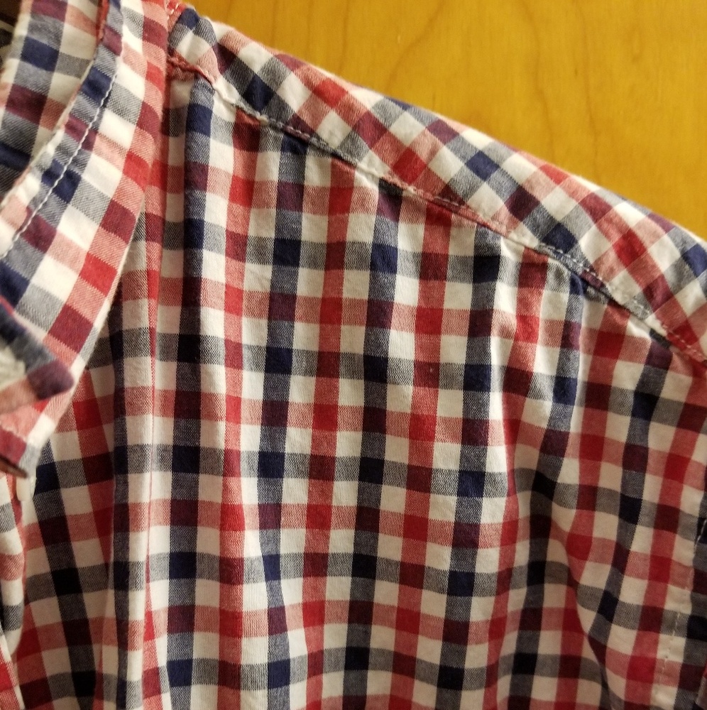 Men's button down - Picture 2 of 3
